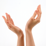 指や爪のささくれの原因とケアの仕方　早く治す方法と予防法