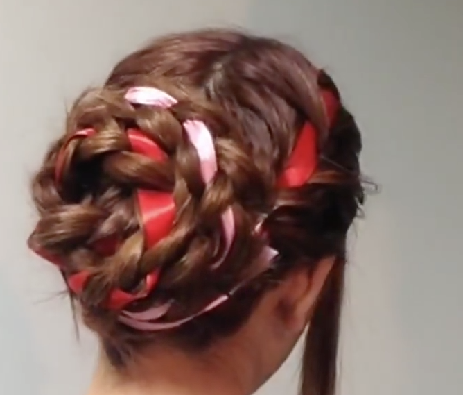 ヘアアレンジ リボン編み込みやり方 日常のお役立ちブック ヘアアレンジ リボン編み込みやり方 日常のお役立ちブック